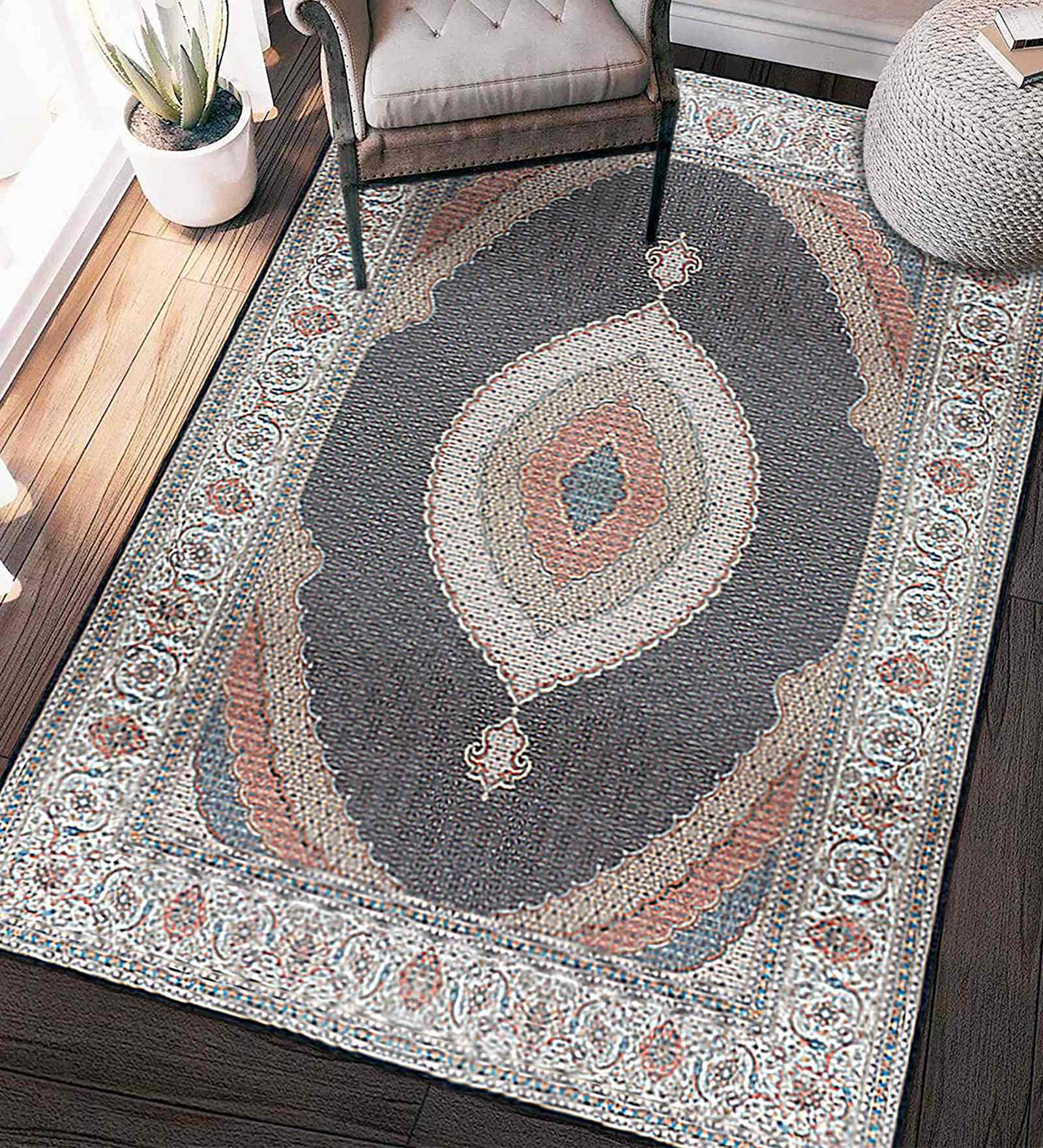 Oriental Pattern Polyester Machine Made 3 X 5 Feet Carpet