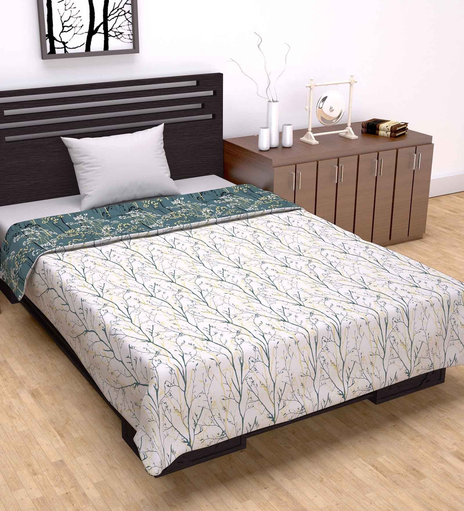 Grey Polyester Patterned 120 GSM Single Bed Dohar