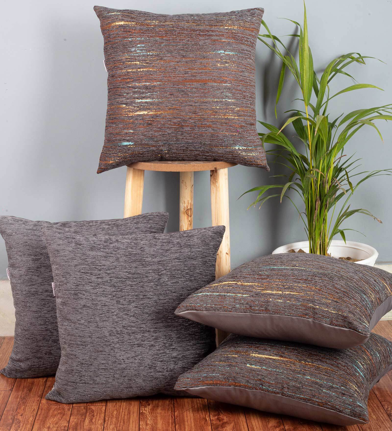 Grey Textured Polyester 16 x 16 Inches Cushion Covers (Set of 5)