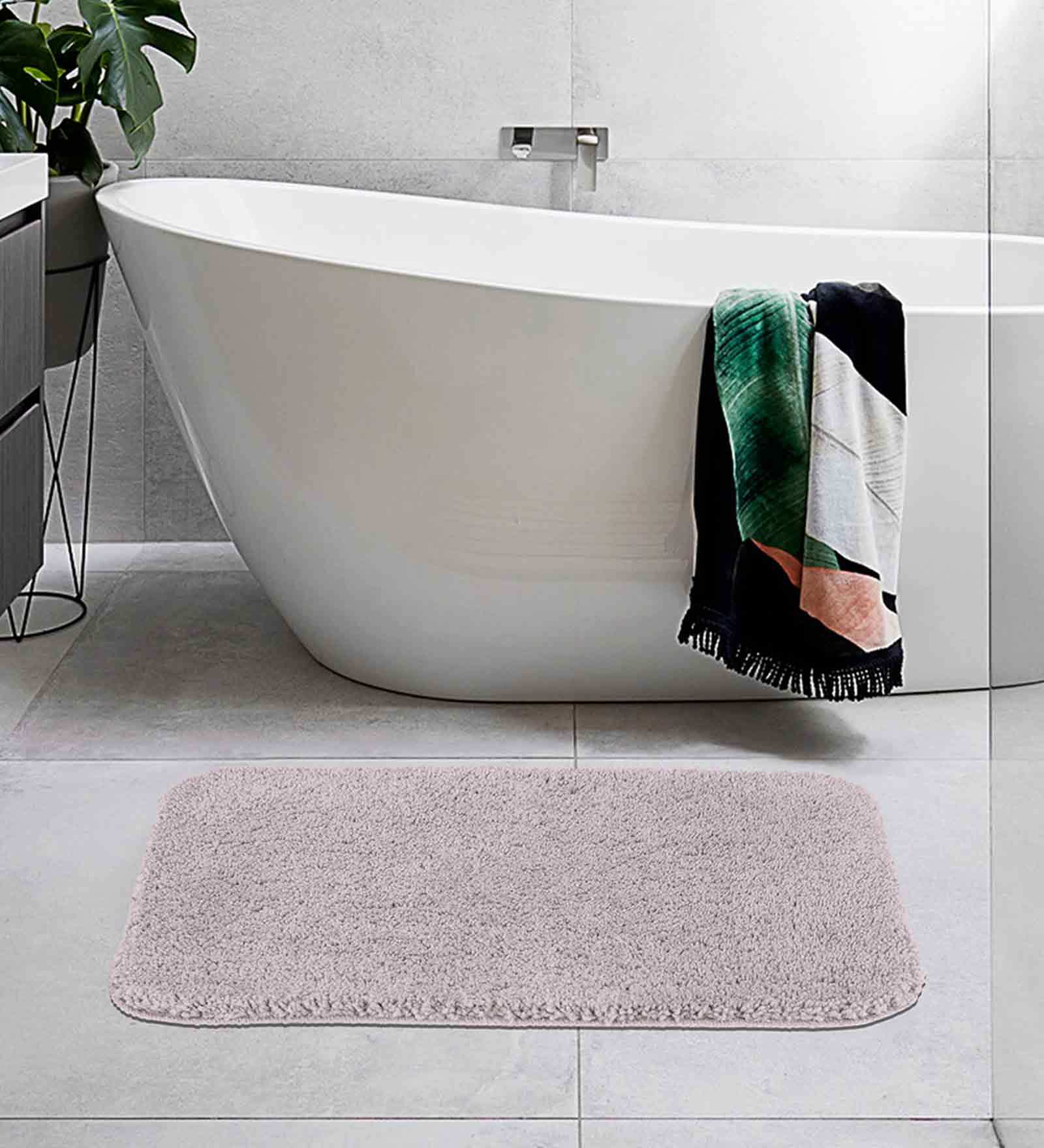 Grey Solid 100% Polyester 28x20 Inches AntiSkid Bath Mat