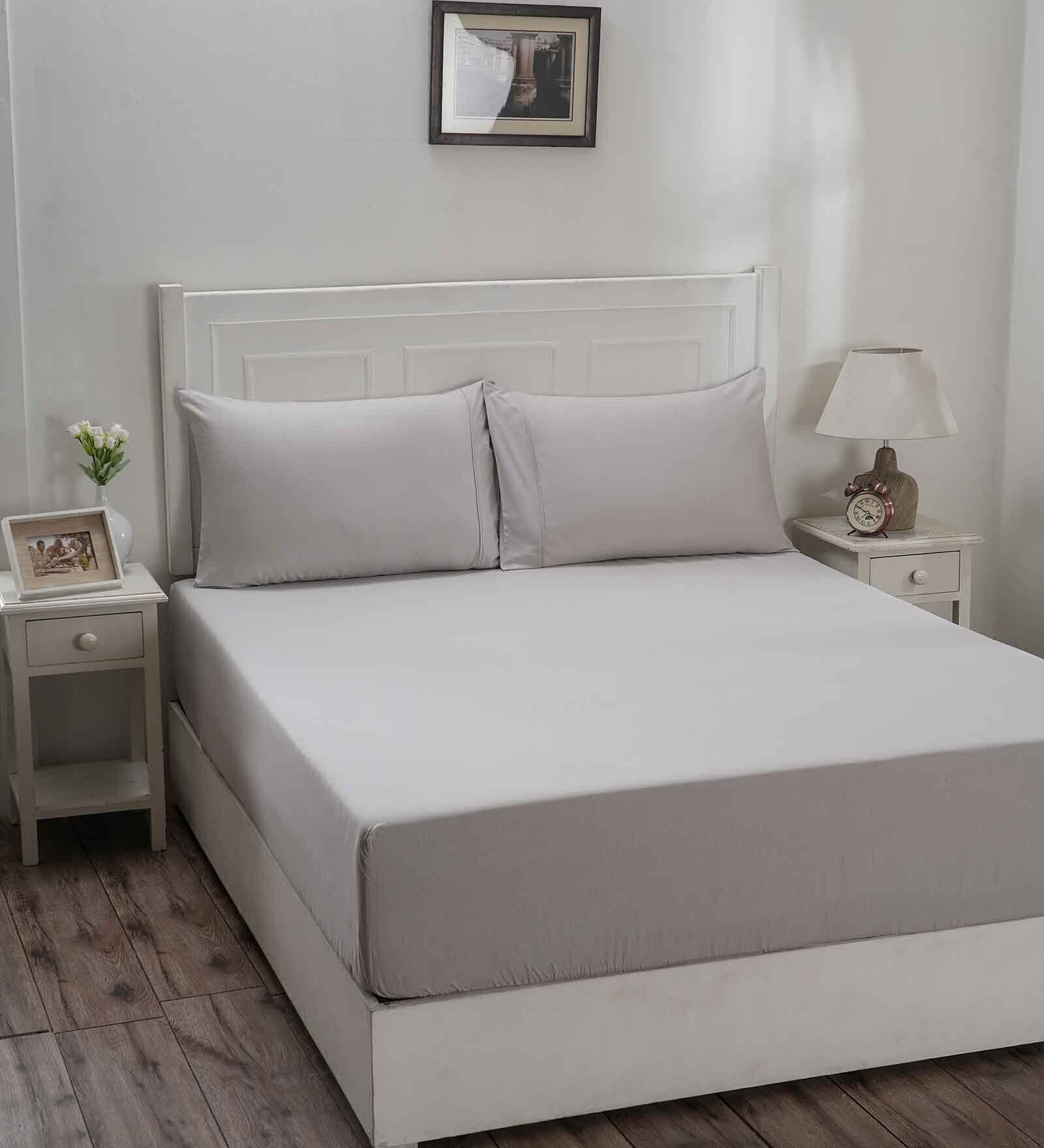 Grey Solid 144 TC 100% Cotton  Double Bedsheet with 2 Pillow Covers