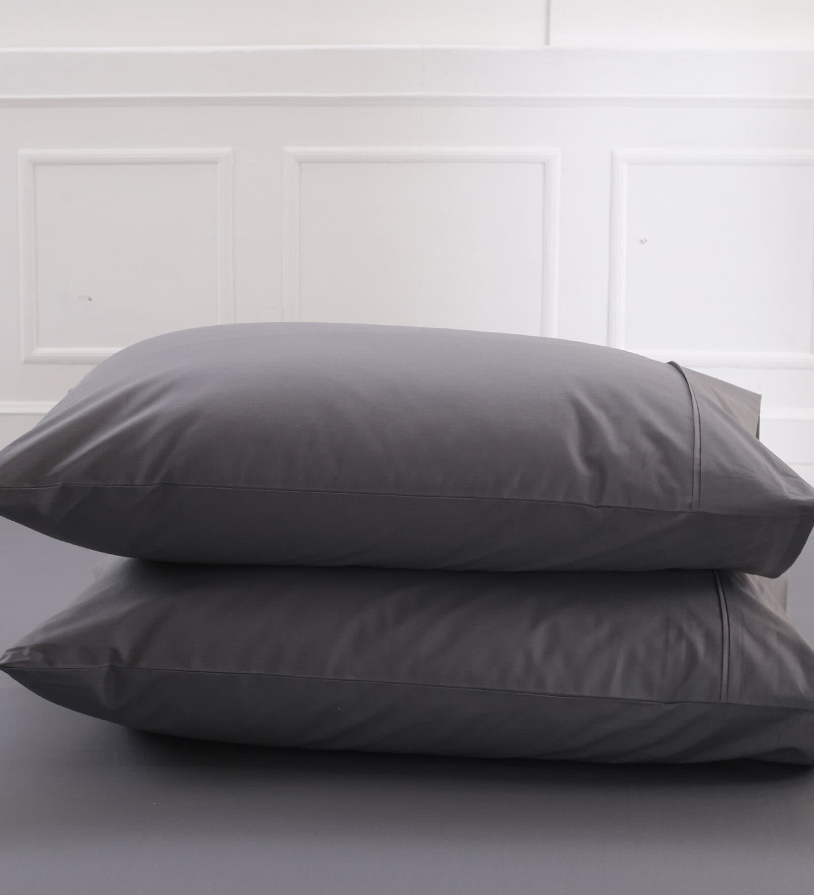 Grey Solid 200TC Cotton 20x30 Inches Pillow Covers (Set of 2)