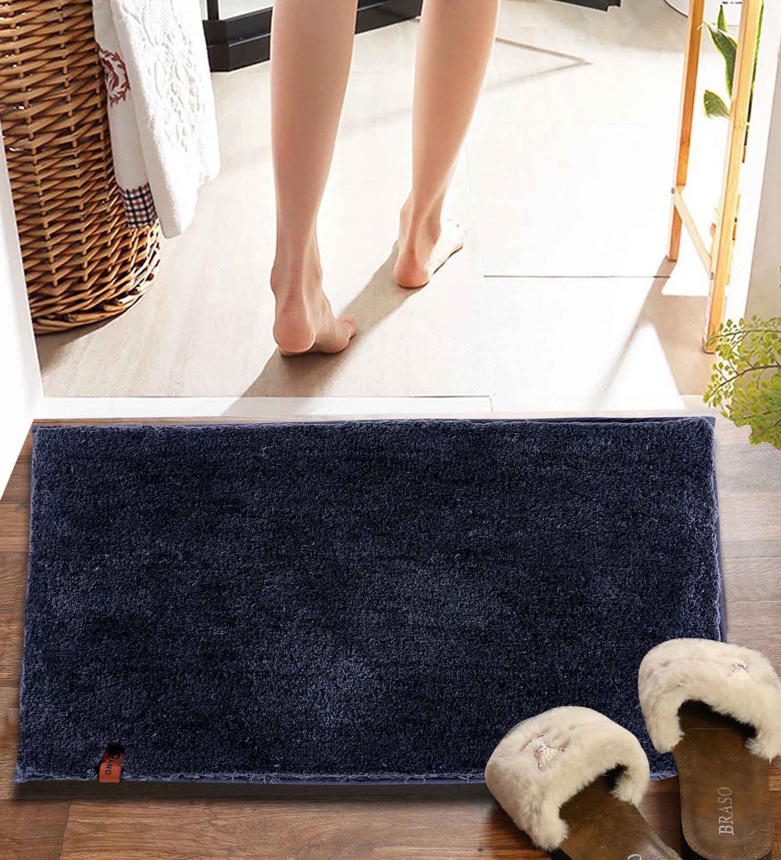 Grey Solid MicroFibre 14x10 Inches Antiskid Bath Mats