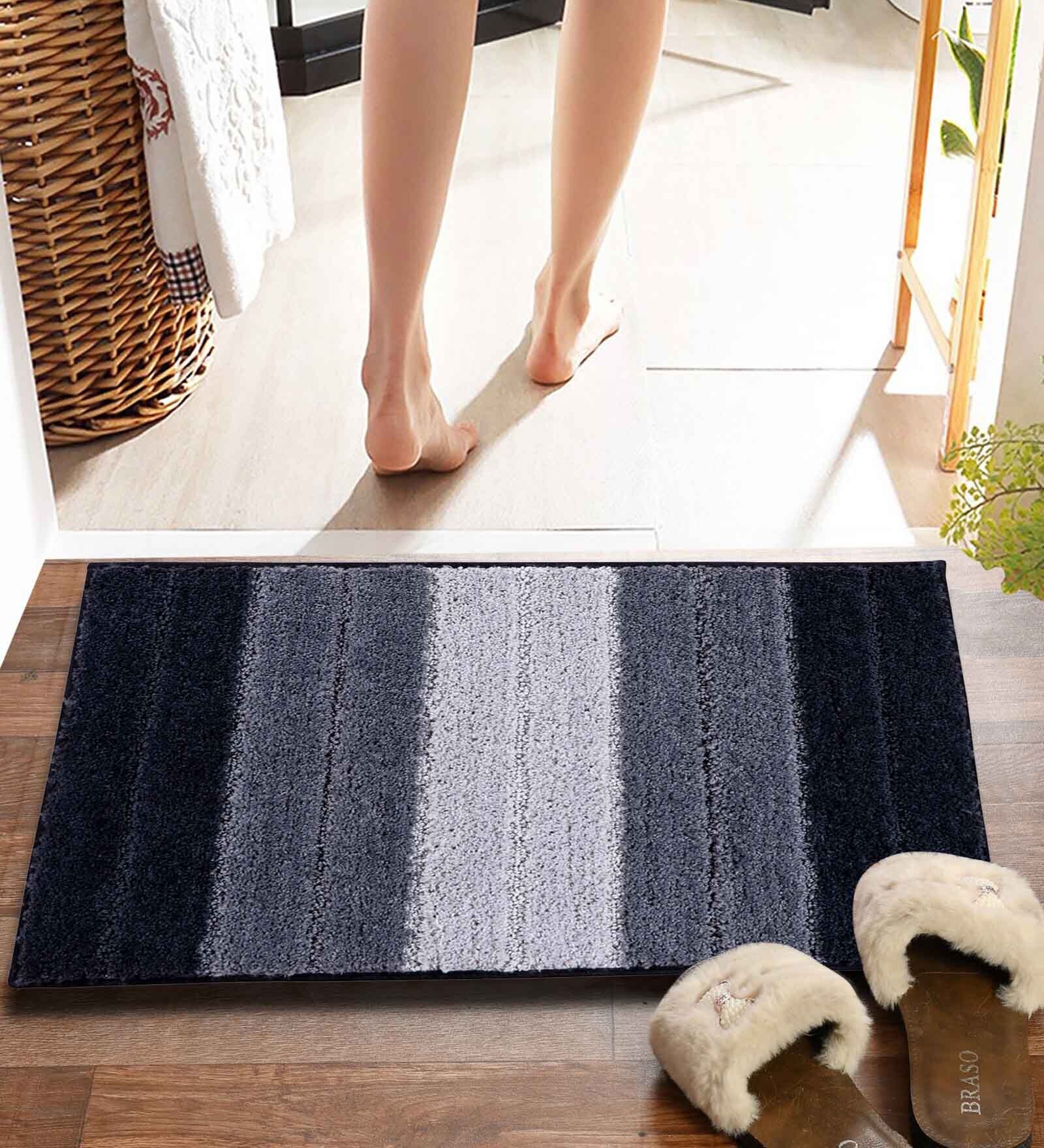 Grey Striped MicroFibre 15x10 Inches Antiskid Bath Mats