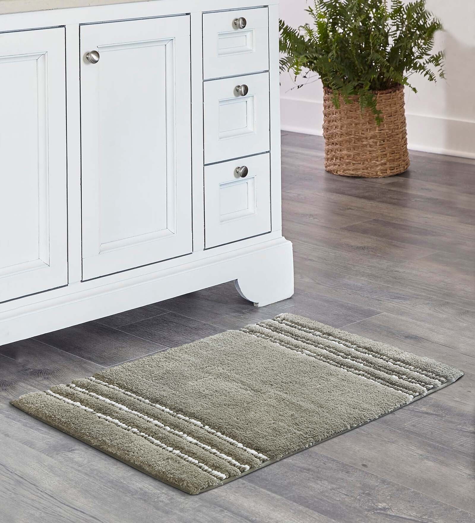 Grey Solid Polyester 24x16 Inches Max Absorbant 1 Bathmat
