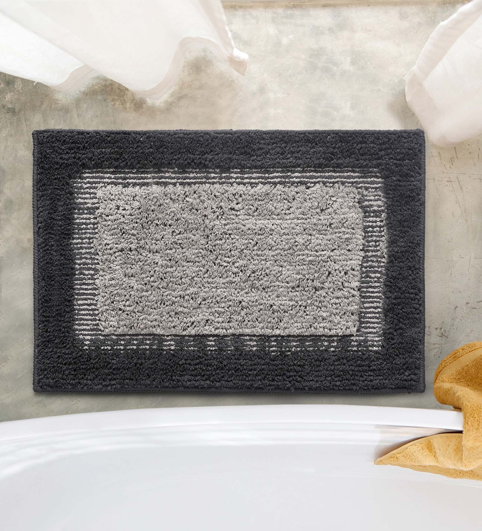 Grey Geometric Microfibre 24x16 Inches AntiSkid Bath Mat