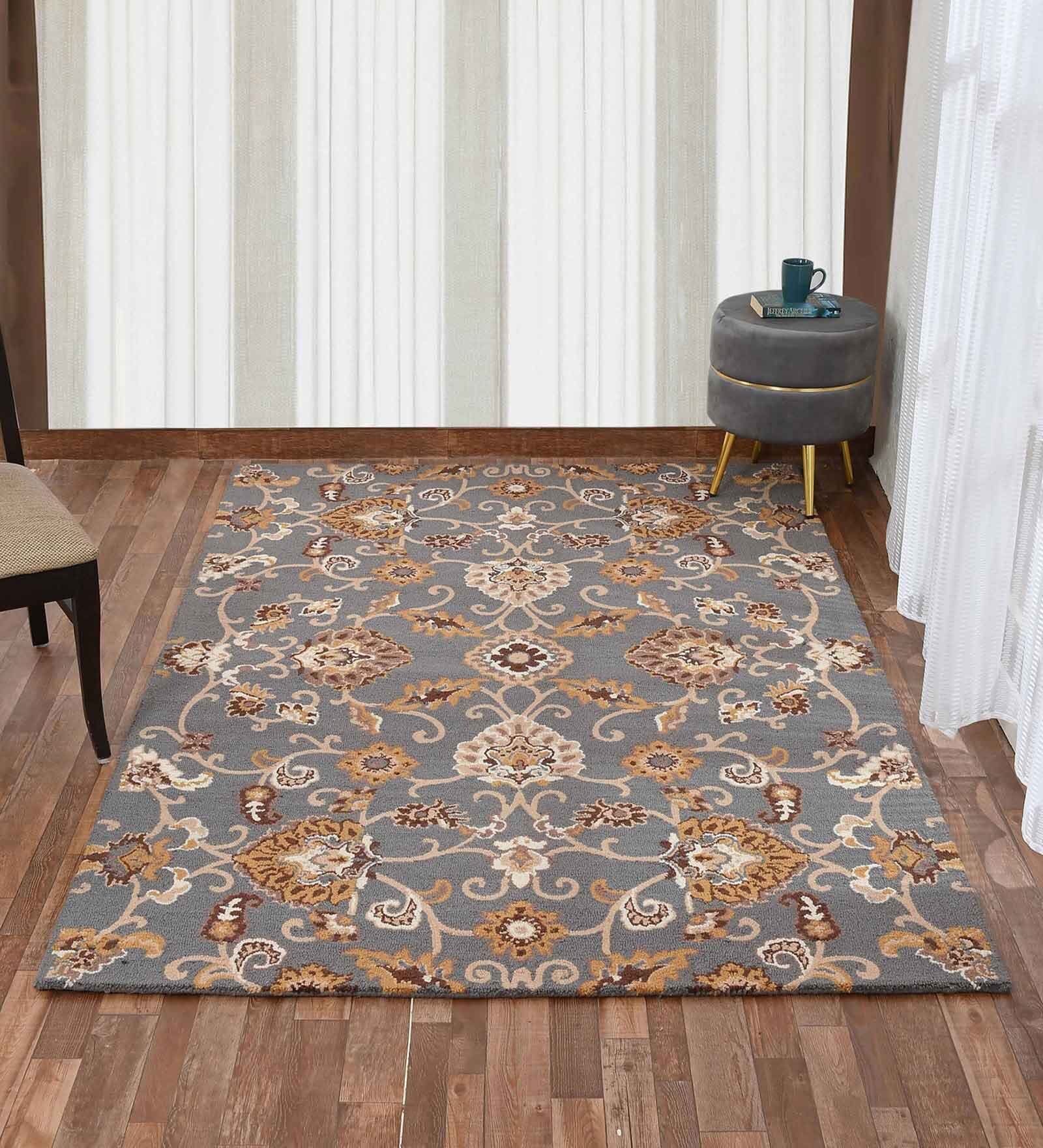 Grey Traditional Wool 8 ft x 10 ft Hand Tufted Carpet