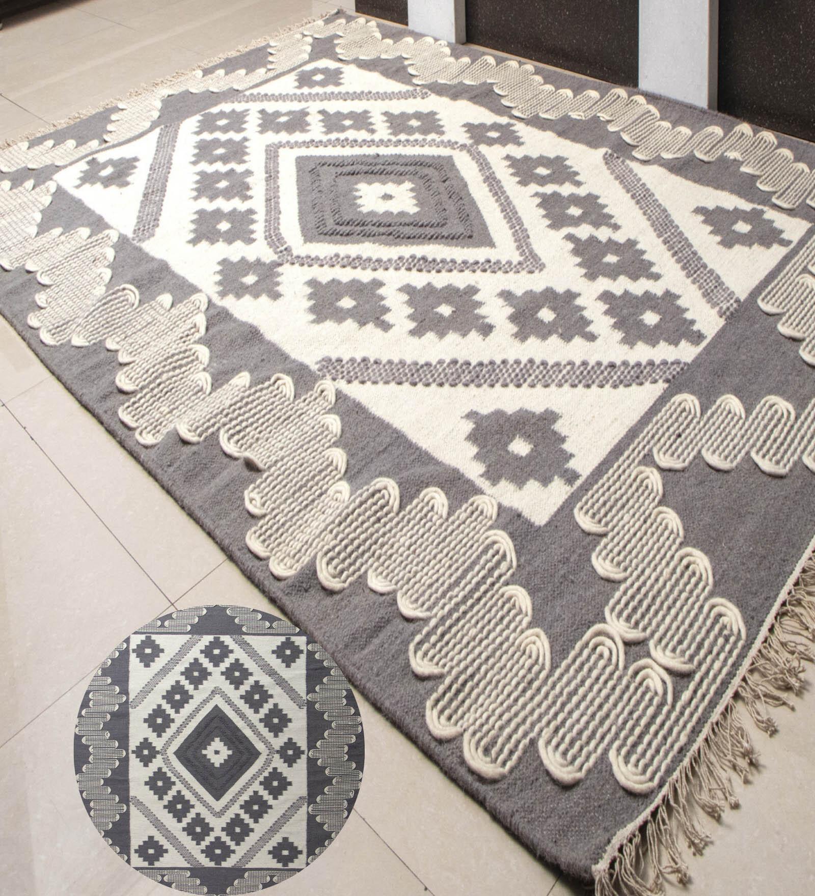 Grey Traditional Wool 8X5 Feet Hand Woven Carpet