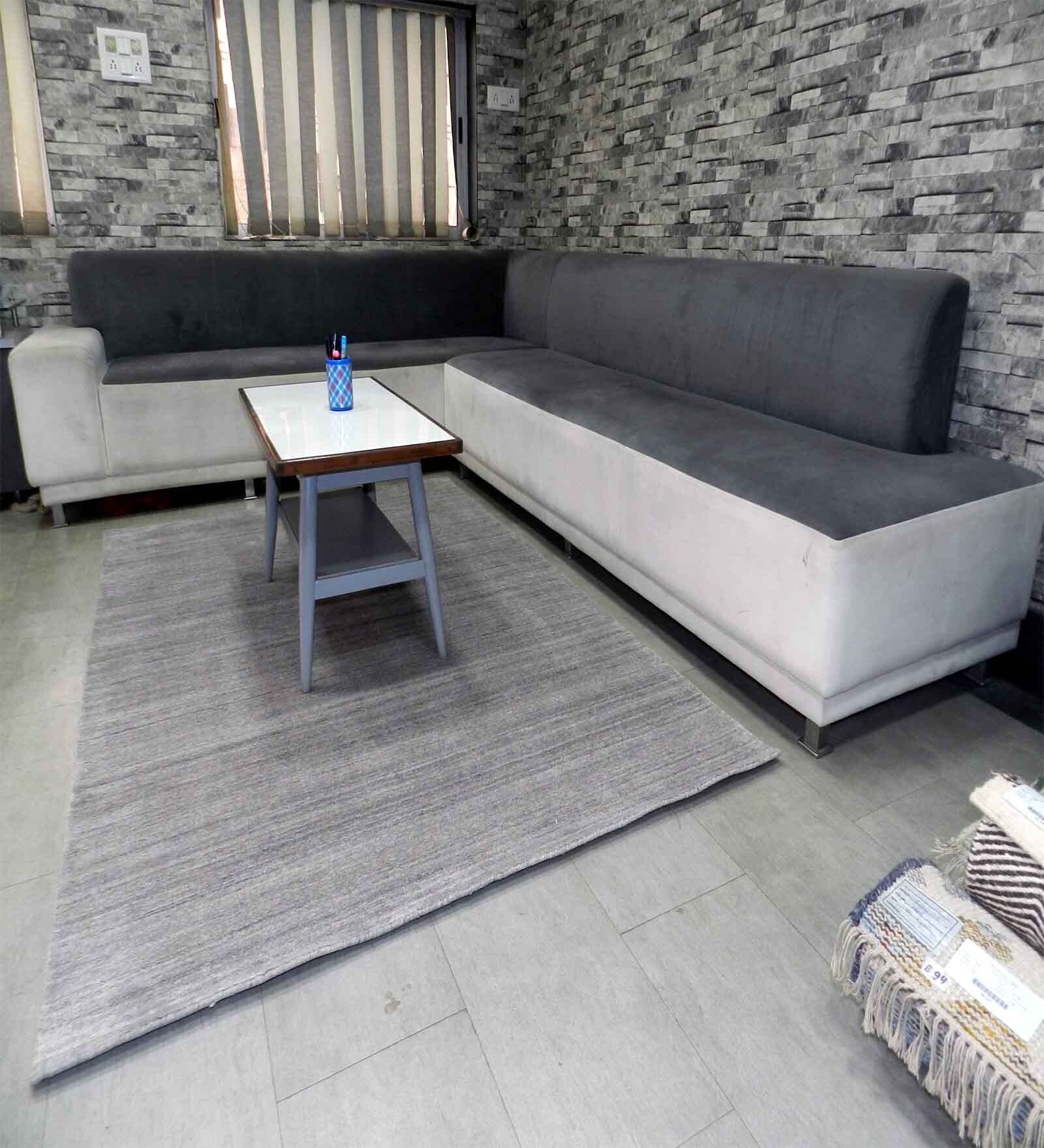Grey Abstract Wool and Cotton 5 ft x 7 ft Hand Woven Carpet