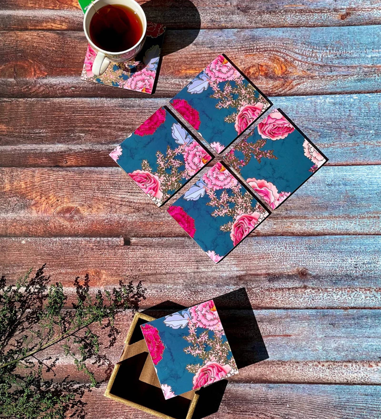 Blue Floral Set of 6 Coasters with Stand Resin With MDF Wood
