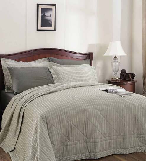 Green Cotton 120 AC Room Double Bed Quilt by Maspar