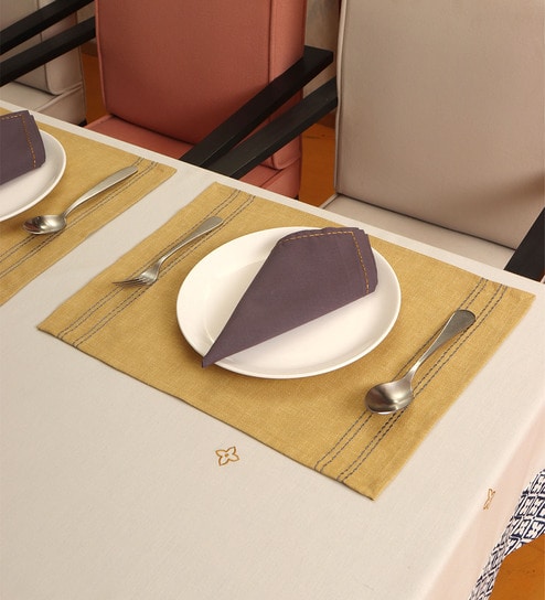 Zeba (13x19) Beige & Grey Cotton Blend (Set of 12) Placemat