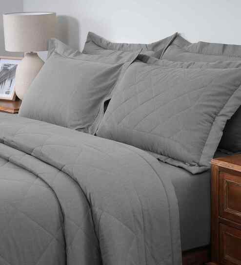 Green Cotton Solid 110 GSM Single Bed Quilt