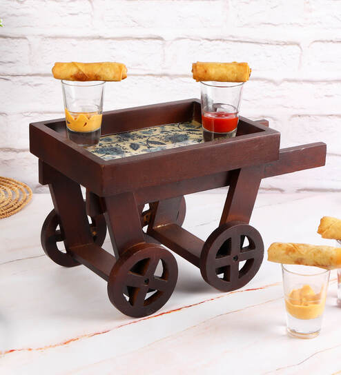 Green Mdf wood  & Iron 15 Inch Triangle Appetizer Platters