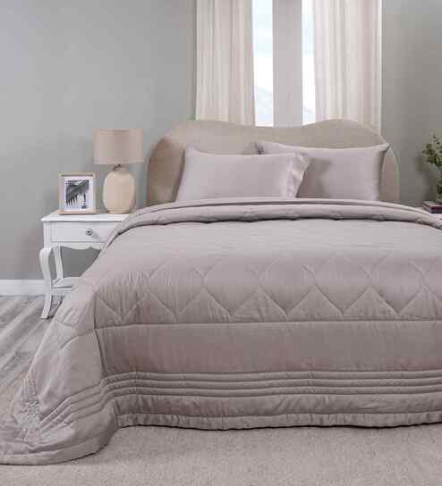 Green Microfibre Solid 100 GSM Double Bed Quilt