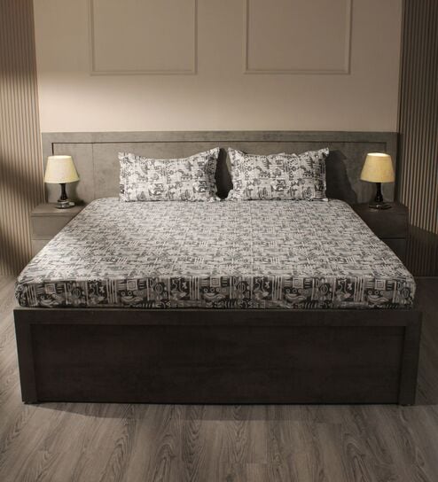 Grey 144TC Cotton Flat Super King Bedsheet with 2 Pillow Covers