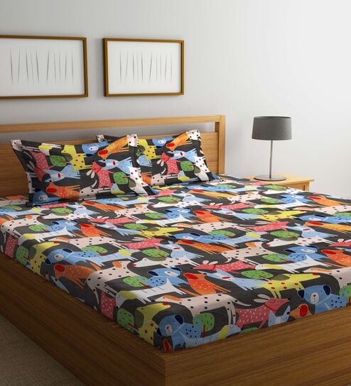 Grey Wildlife 300 TC Cotton Blend Double Queen Size Bedsheet With 2 Pillow Covers