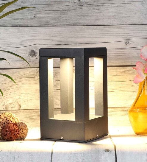 Grey Aluminium 12 Watt LED Gate Light