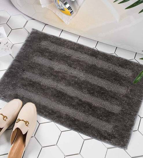 Grey Geometric Microfibre 24x16 Inches AntiSkid Bath Mat by Luxe Home International