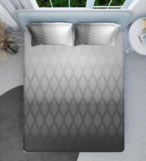 Grey Geometrical 144 TC Cotton King Sized Double Bedsheet with 2 Pillow Covers Ombre Bliss Collection