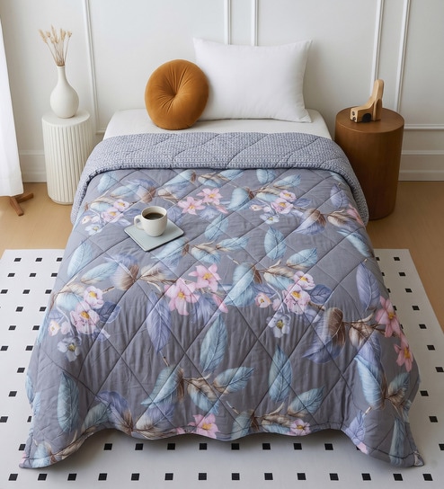 Grey Polycotton Floral 350 GSM Single Bed Reversible Quilted Comforter