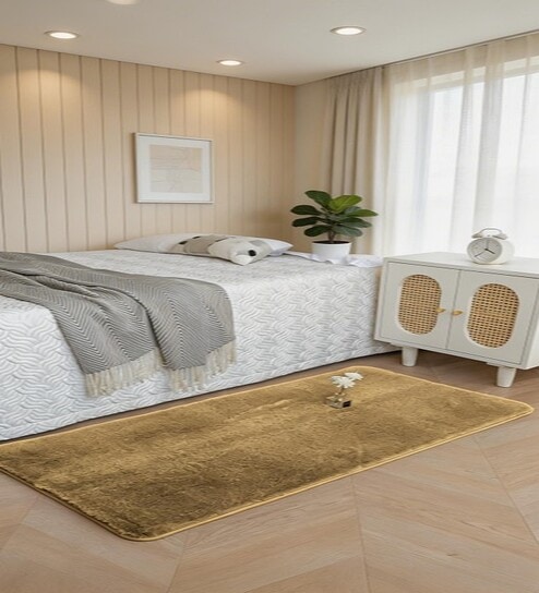 Golden Poleyster 60x24 Inches Anti-Skid Runner