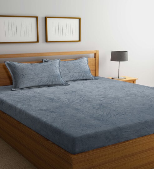 https://ii1.pepperfry.com/media/catalog/product/g/r/494x544/grey-solid-300-tc-wool--double-fitted-bedsheet-with-2-pillow-covers-by-klotthe-grey-solid-300-tc-woo-sk2po0.jpg