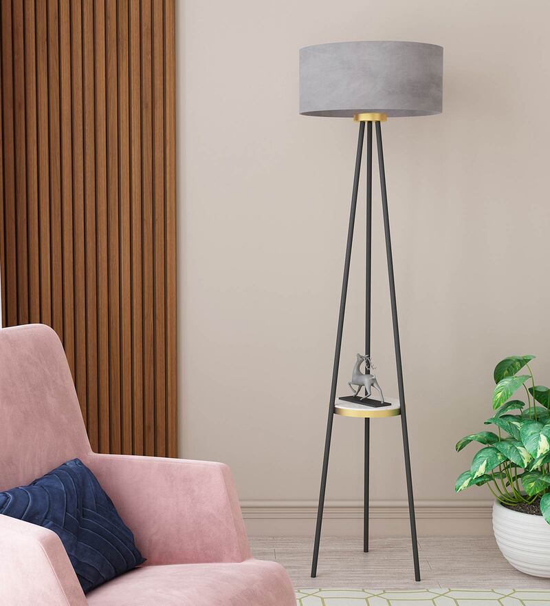 pepperfry tripod lamp