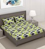 Green Abstract 144 TC Cotton Double Bedsheet with 2 Pillow Covers Green Abstract 144 TC Cotton Double Bedsheet with 2 Pillow Covers