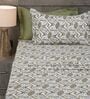 Green Contemporary Ikat Pattern 210 TC 100% Cotton Superking Bedsheet with 2 Pillow Covers