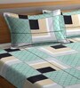 Green Geometric 300 TC Cotton Blend Queen Sized Bed Sheets with 2 Pillow Covers