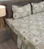 Green Stylized Floral Motifs 210 TC 100% Cotton Superking Bedsheet with 2 Pillow Covers