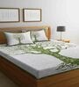 Green Abstract 120 TC 100% Cotton Queen Bedsheet With 2 Pillow Covers