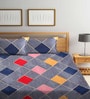 Grey Geometric 300 TC Cotton Blend Double King Sized Bedsheet With 2 Pillow Covers