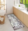 Grey Abstract Microfiber 5 ft x 2 ft Machine Made Runner