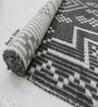 Grey Geometrical Pet 7X5 Feet Hand Woven Carpet