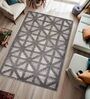 Grey Geometrical Polyester 4 ft X 6 ft Machine Made Carpet