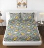 Grey Astract 144 TC Polyester King Bedsheet With 2 Pillow Covers