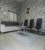 Grey Traditional Wool And Viscose 5 ft x 7 ft Hand Woven Carpet