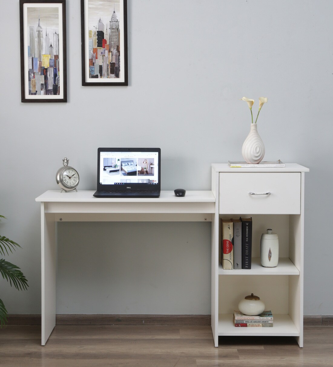 Guide writing table in shop frosty white colour