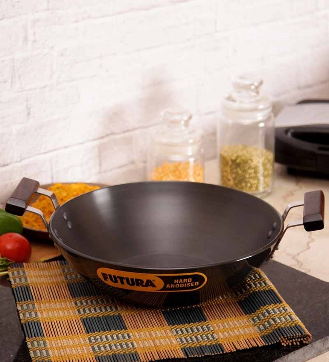 Buy Hawkins Futura Deep Fry Pan 3.75 Ltr Online Frying & Tadka Pans