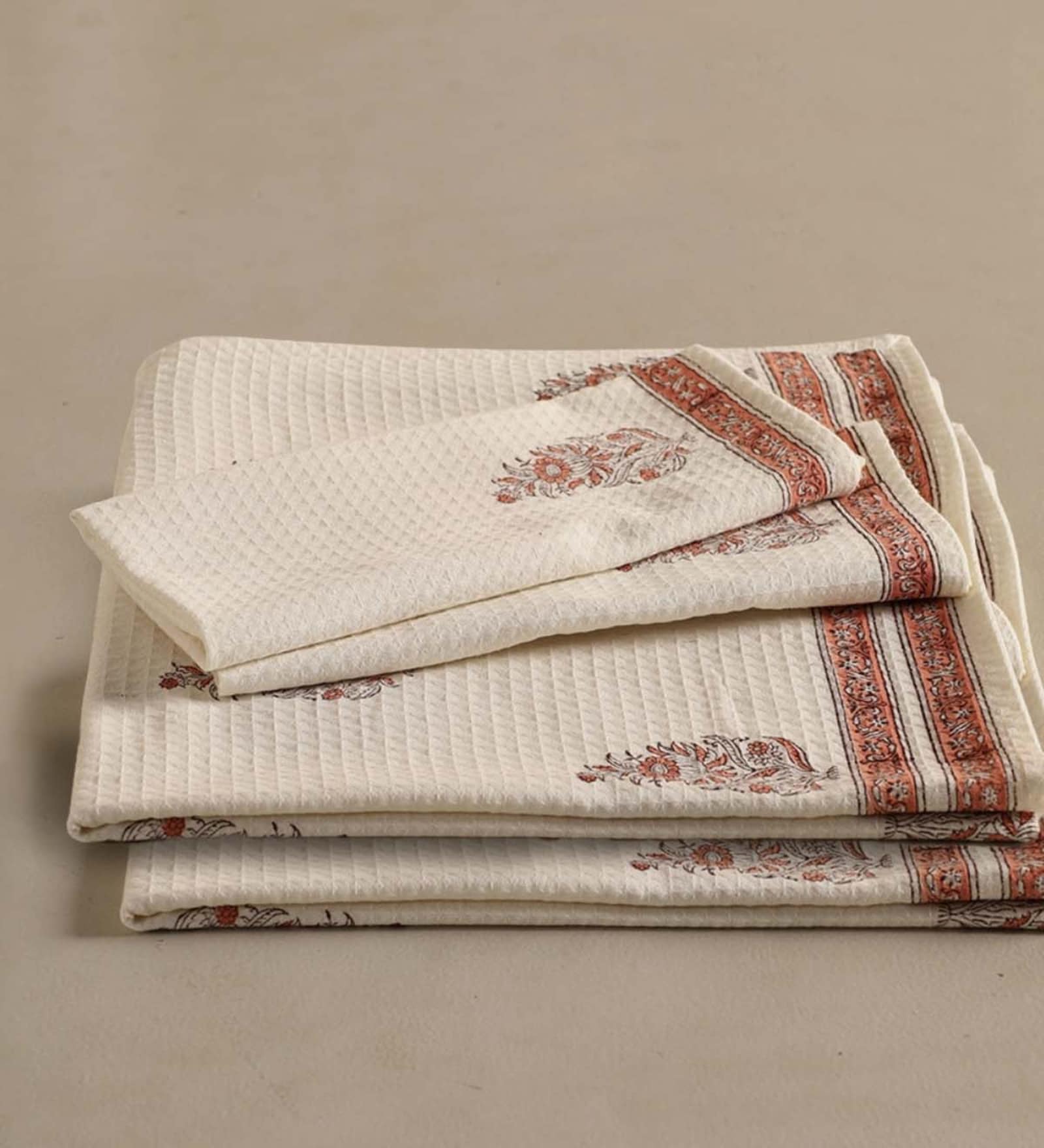 Hand Block Printed 100% Pure Cotton Floral Offwhite & Peach 240 GSM Super Absorbent 2 Hand & 2 Bath Towel Set