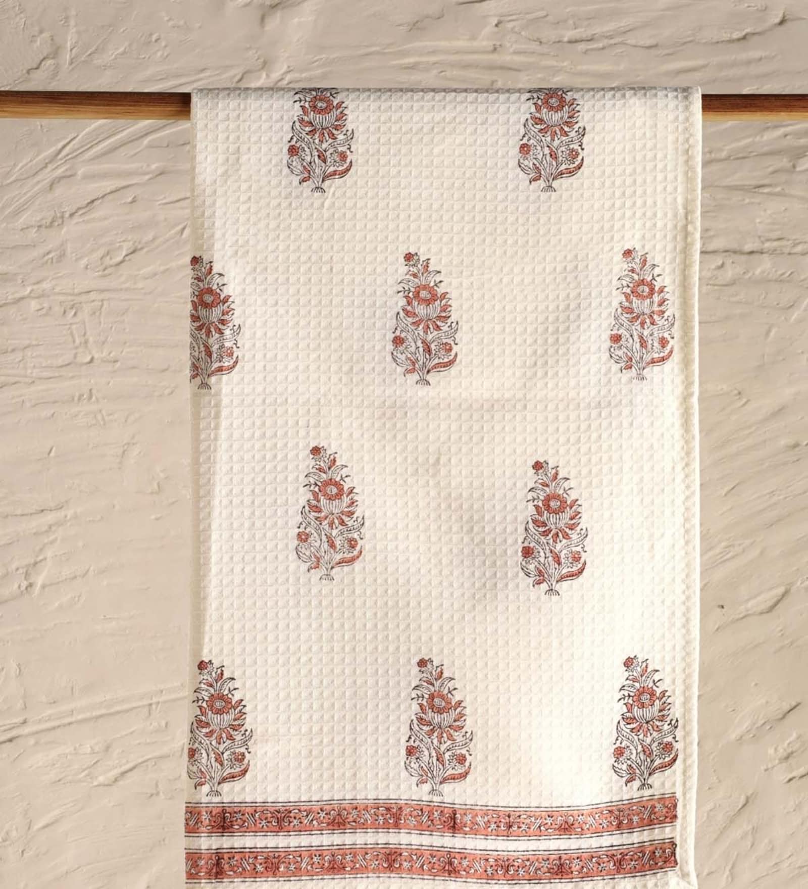 Hand Block Printed 100% Pure Cotton Floral Offwhite & Peach 240 GSM Super Absorbent Bath Towels