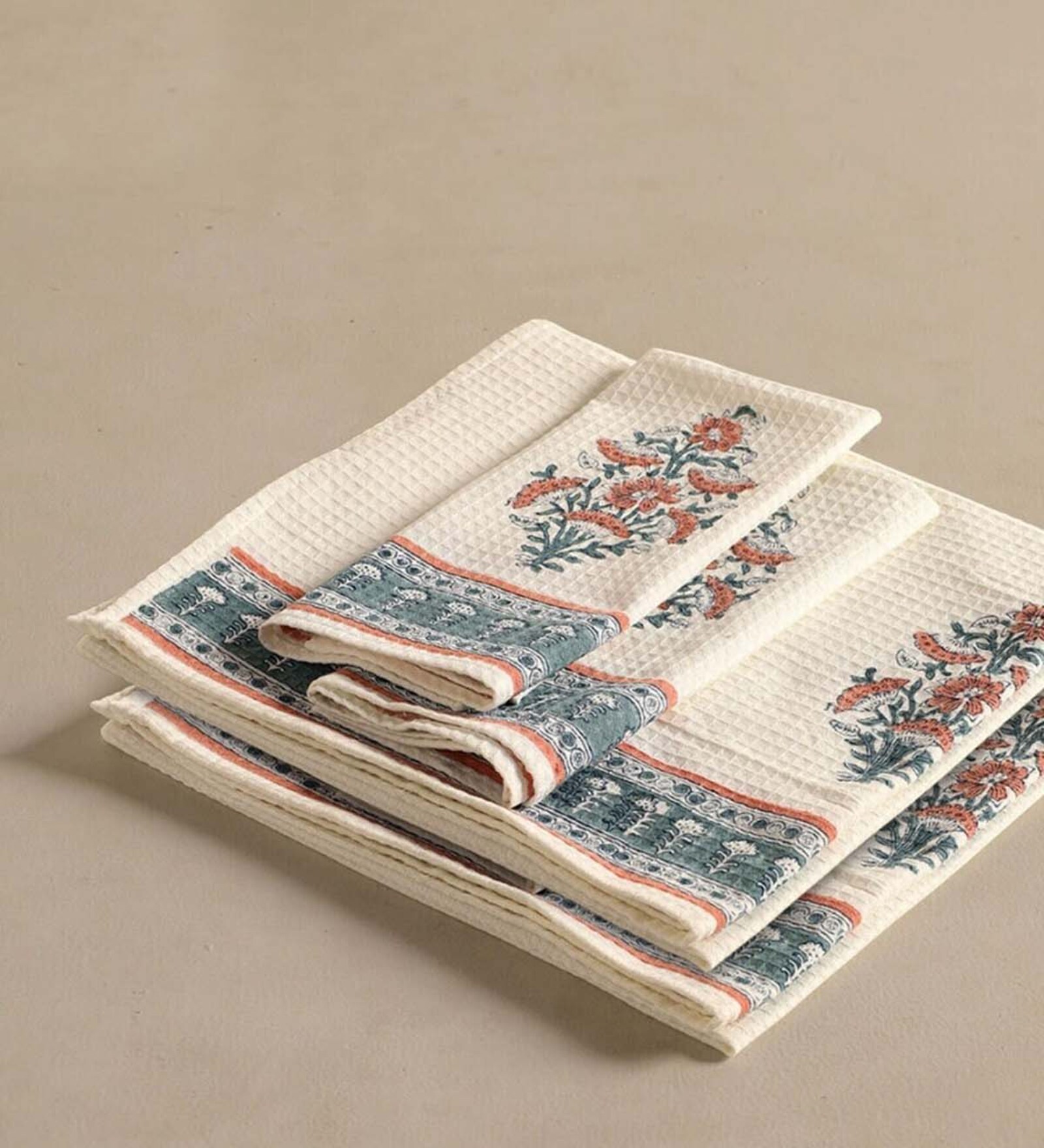 Hand Block Printed 100% Pure Cotton Floral Peach & Teal 240 GSM Super Absorbent  2 Hand & 2 BathTowel Set