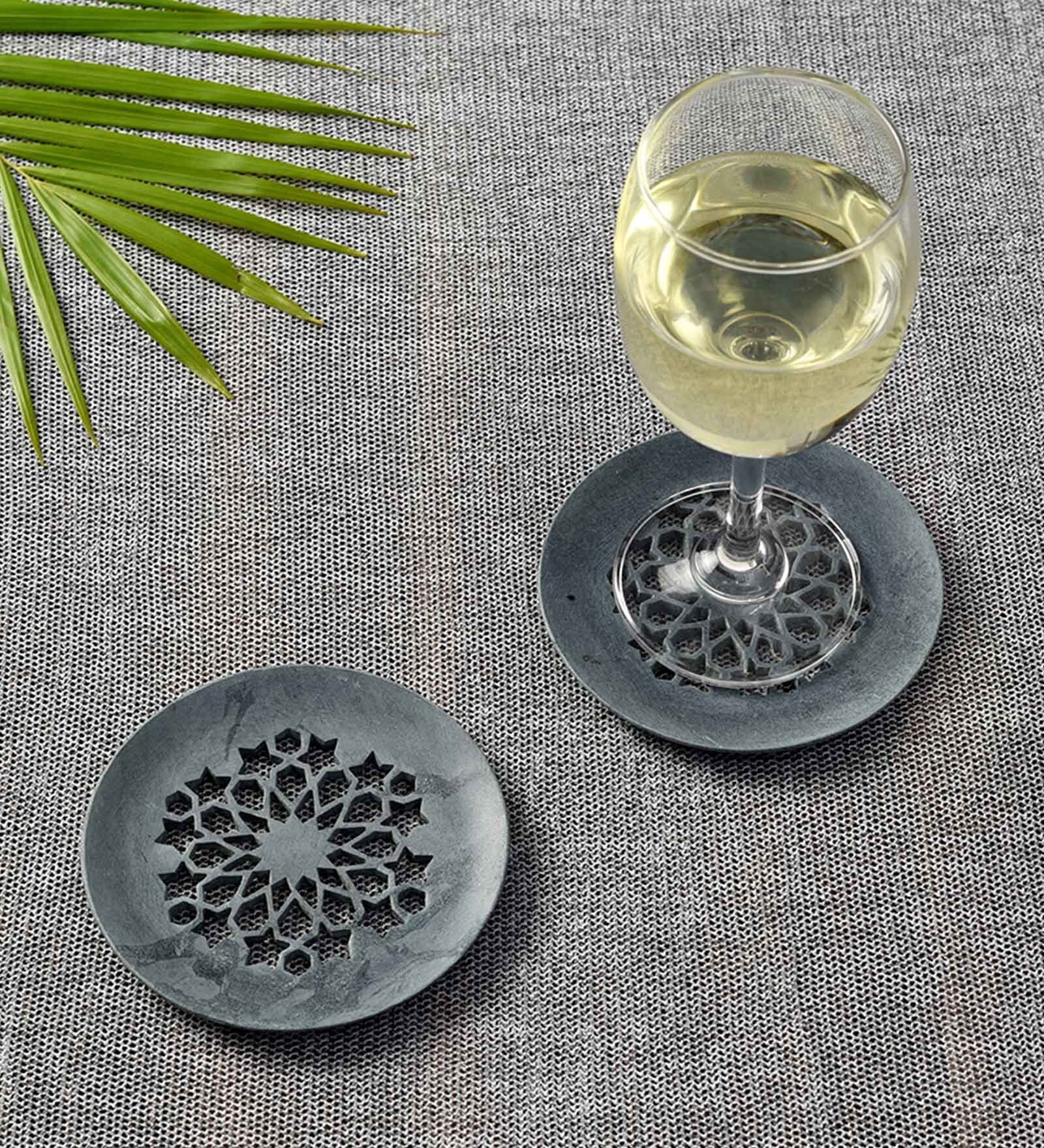 Handcarved (Set of 2) Stoneware Coaster