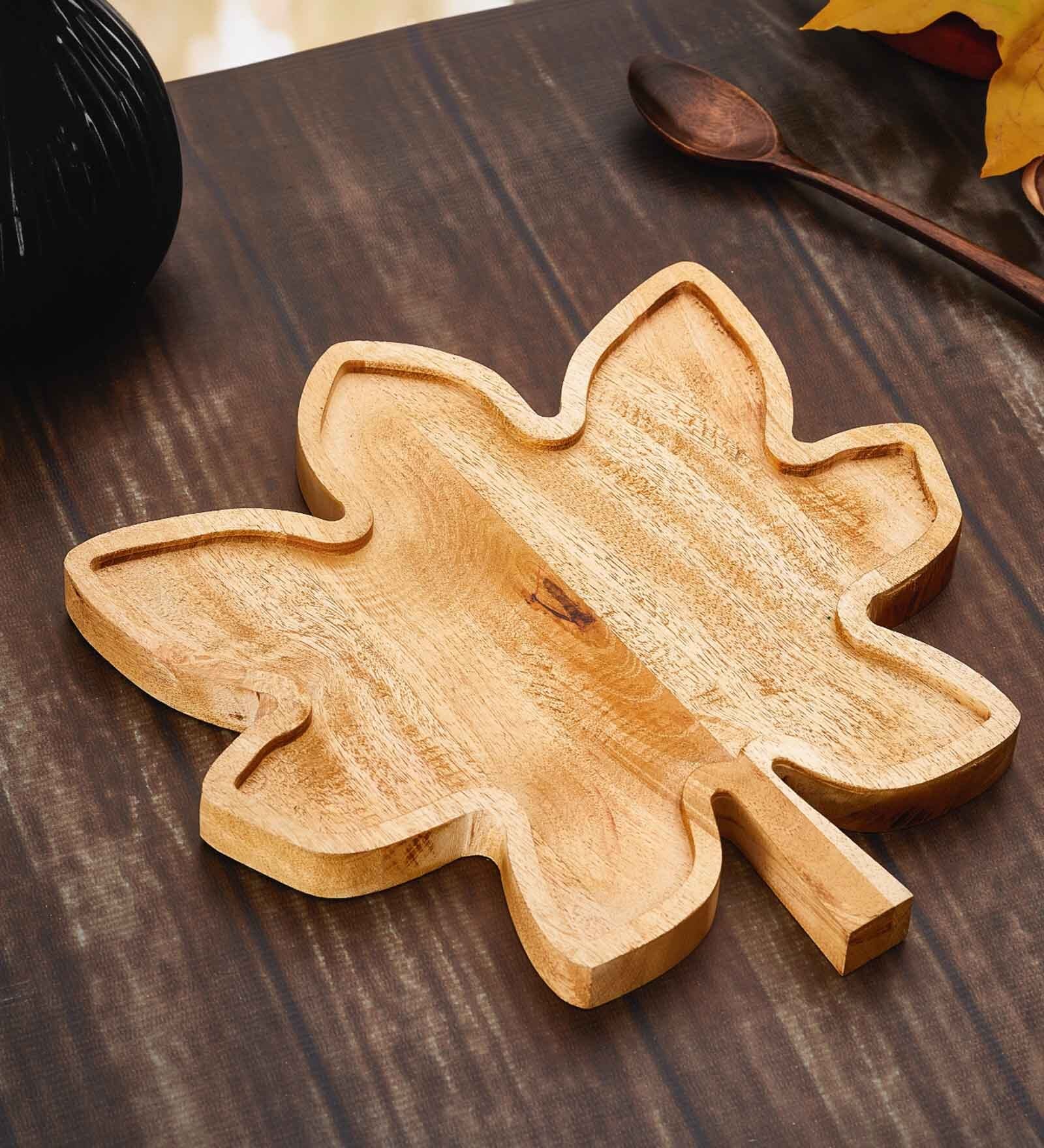 Handcrafted Wooden Leaf Platter (1 Piece)