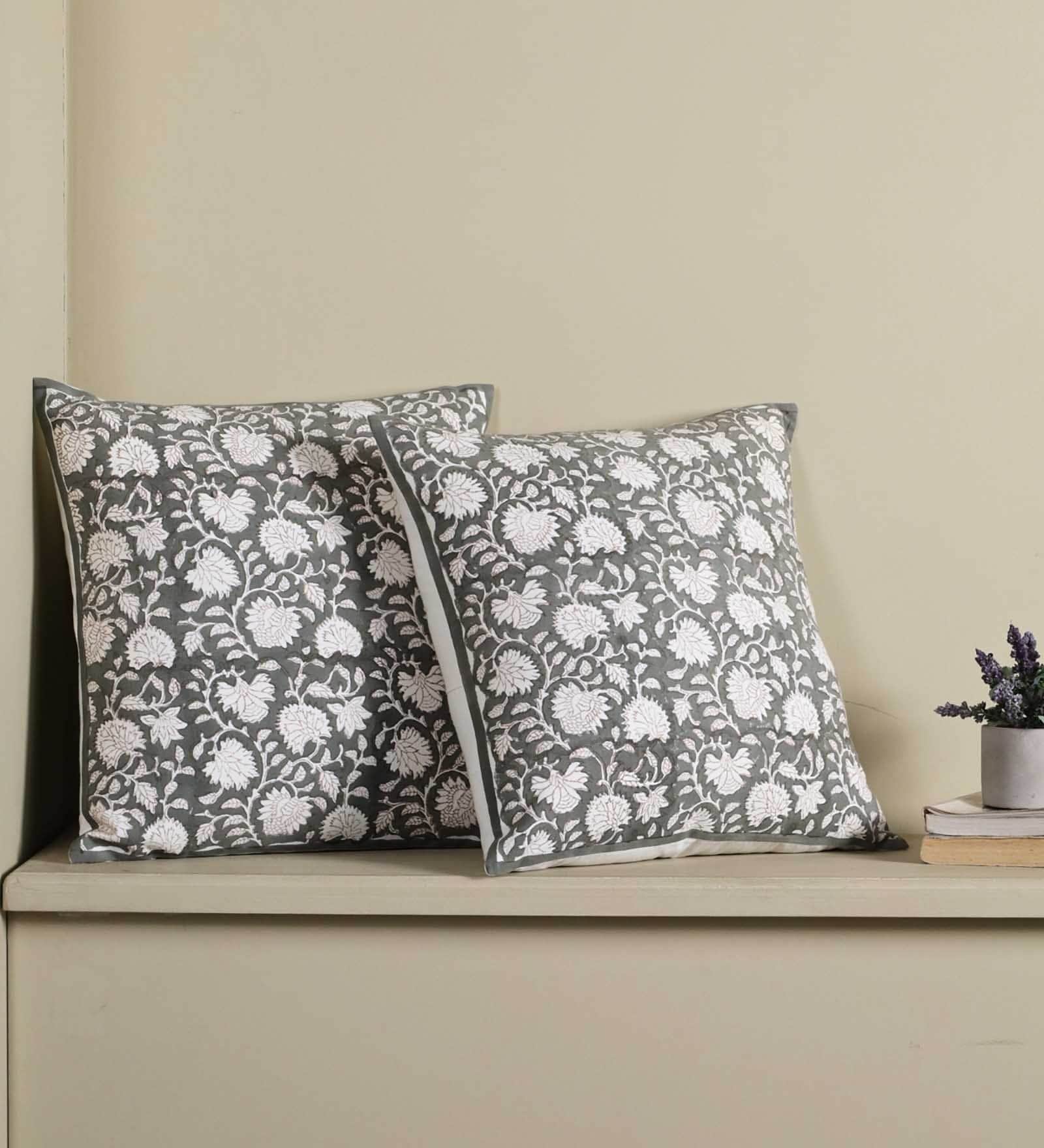 Handmade Cotton Charcoal and Off White Set of 4 (18x18inches) Cushion Covers
