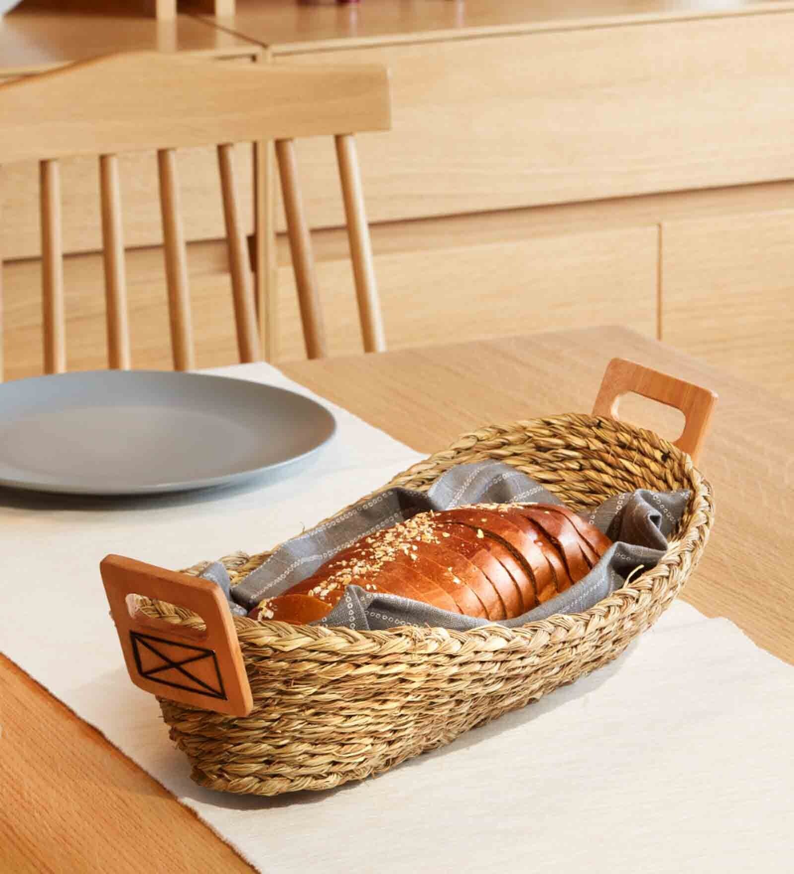 Natural Brown HandmadeSabai Grass Bread Serving Basket