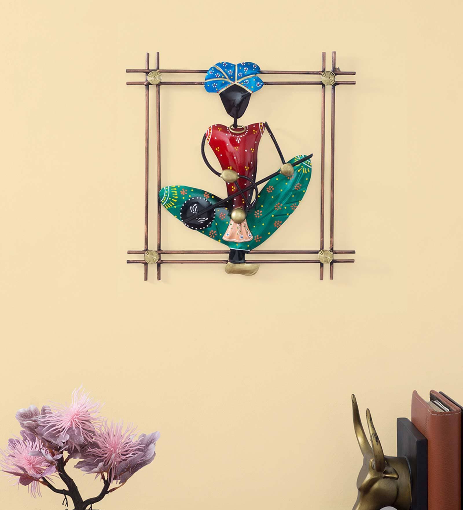 Handpainted Musician Red & Green Metal Wall Hanging Wall Art