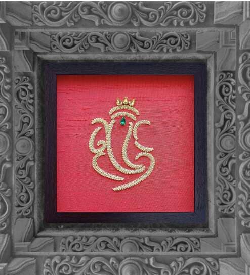 Red Handcrafted Lord Siddhivinayak Gold-Plated Jardoshi Embroidery Wall Art